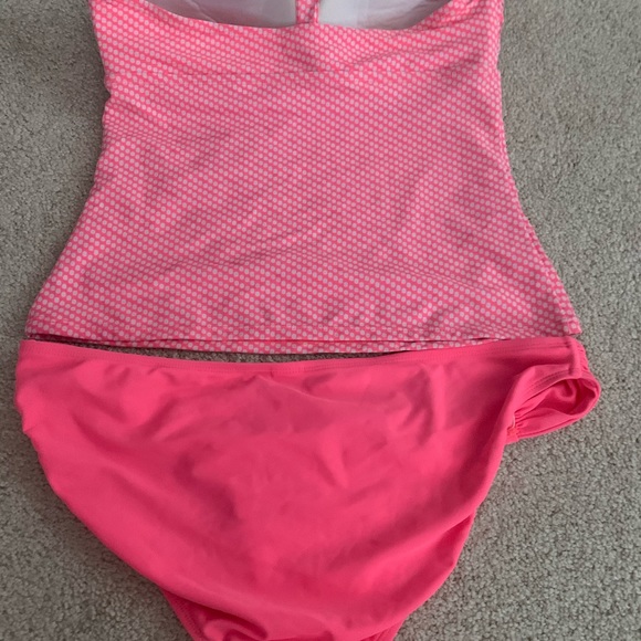 Tankini - Picture 2 of 4
